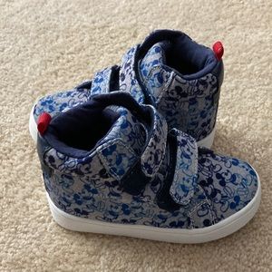 Gap Mickey Mouse sneakers. Never worn. Size 7.
